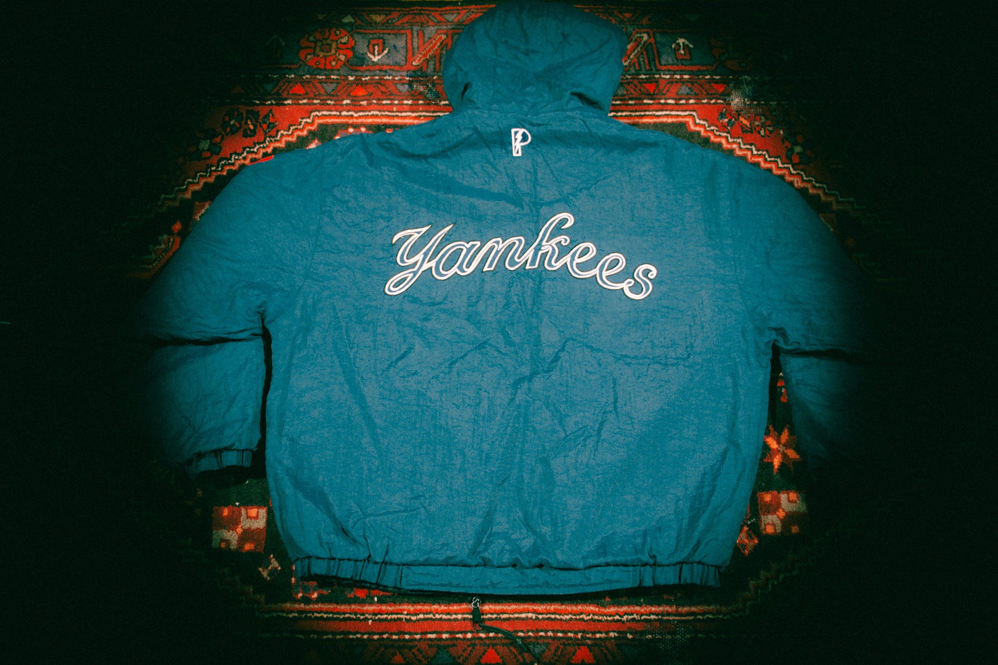 Pro Player New York Yankees Reversible Puffer Jacket – Men’s L
