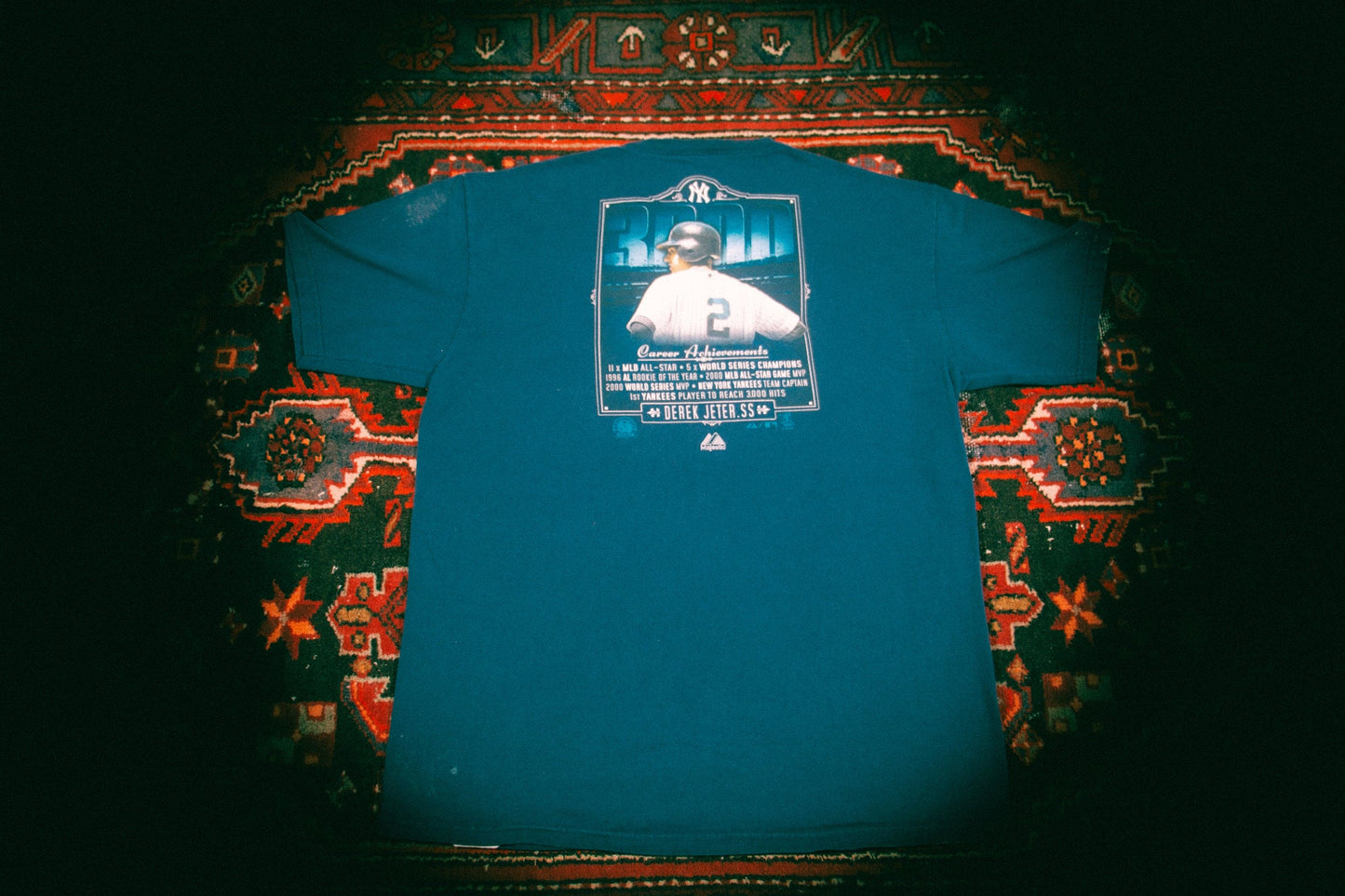 Derek Jeter 3000 Hits Yankees Tee – L