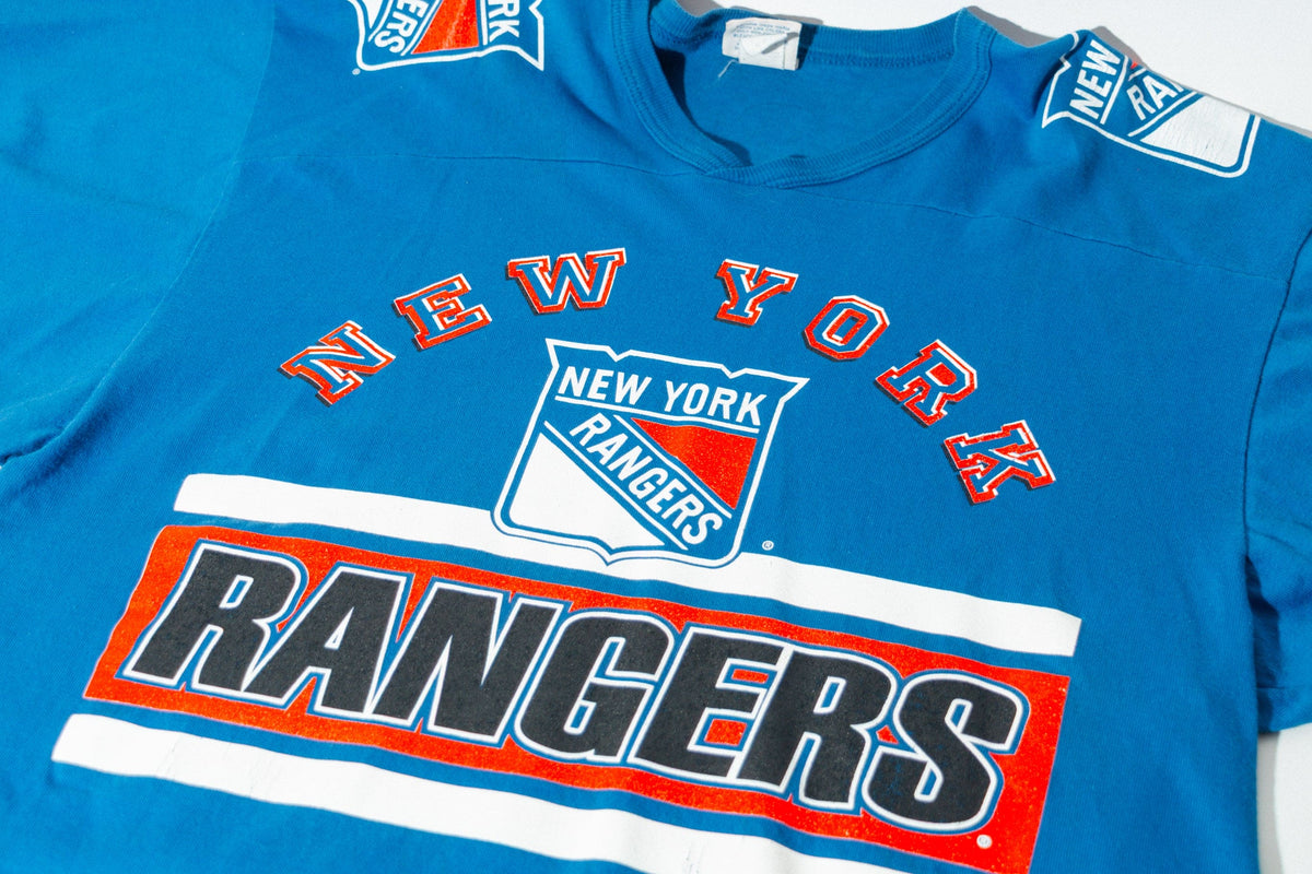 Close-up of the NEW YORK RANGERS front graphic on the vintage tee
